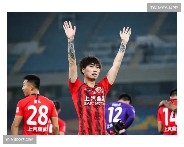 海外转播扩张与本土竞技低迷：中超品牌国际化的矛盾发展路径